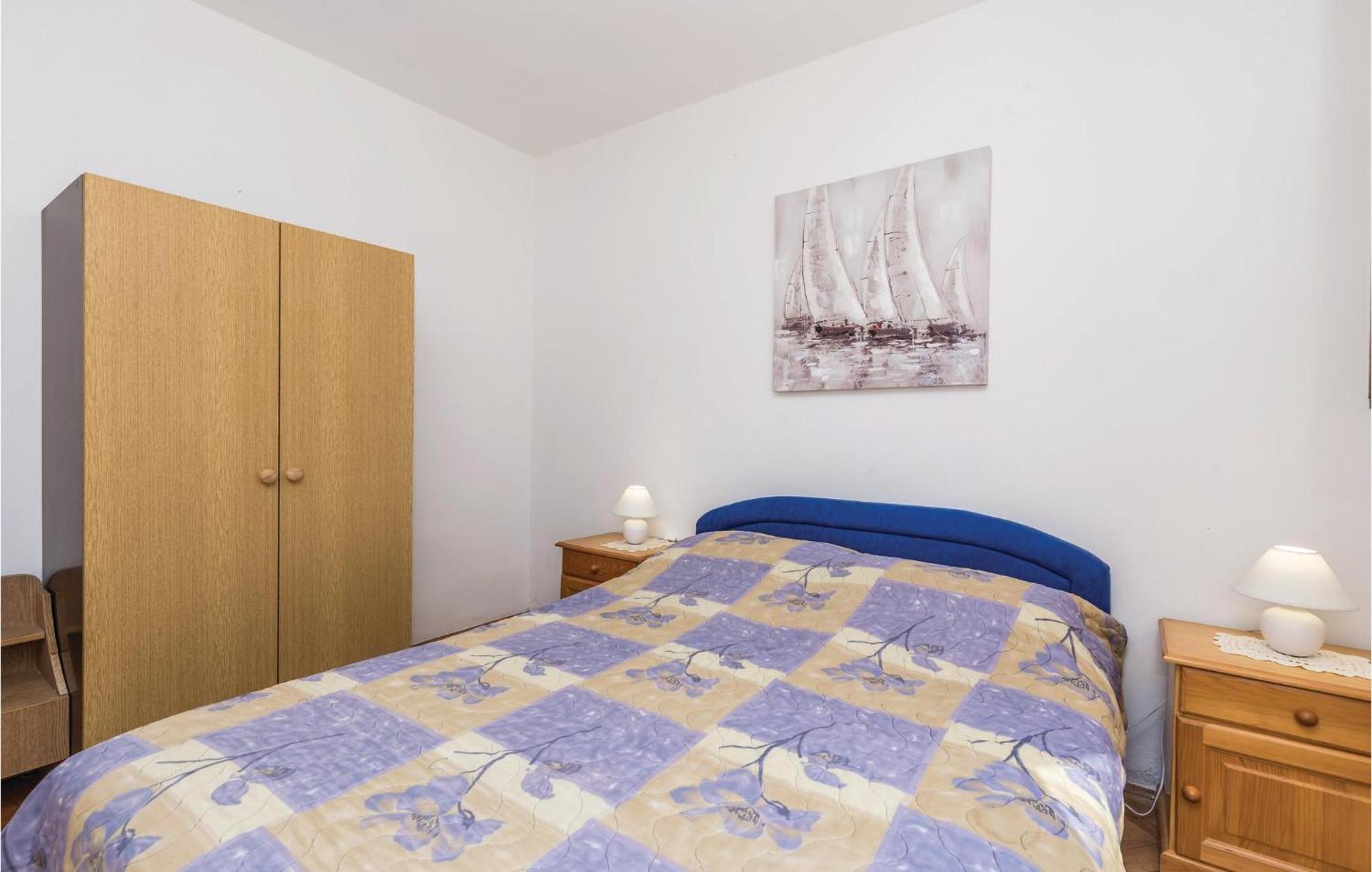 Stunning Apartment In Barbat-Rab With Wifi Barbat na Rabu Kültér fotó
