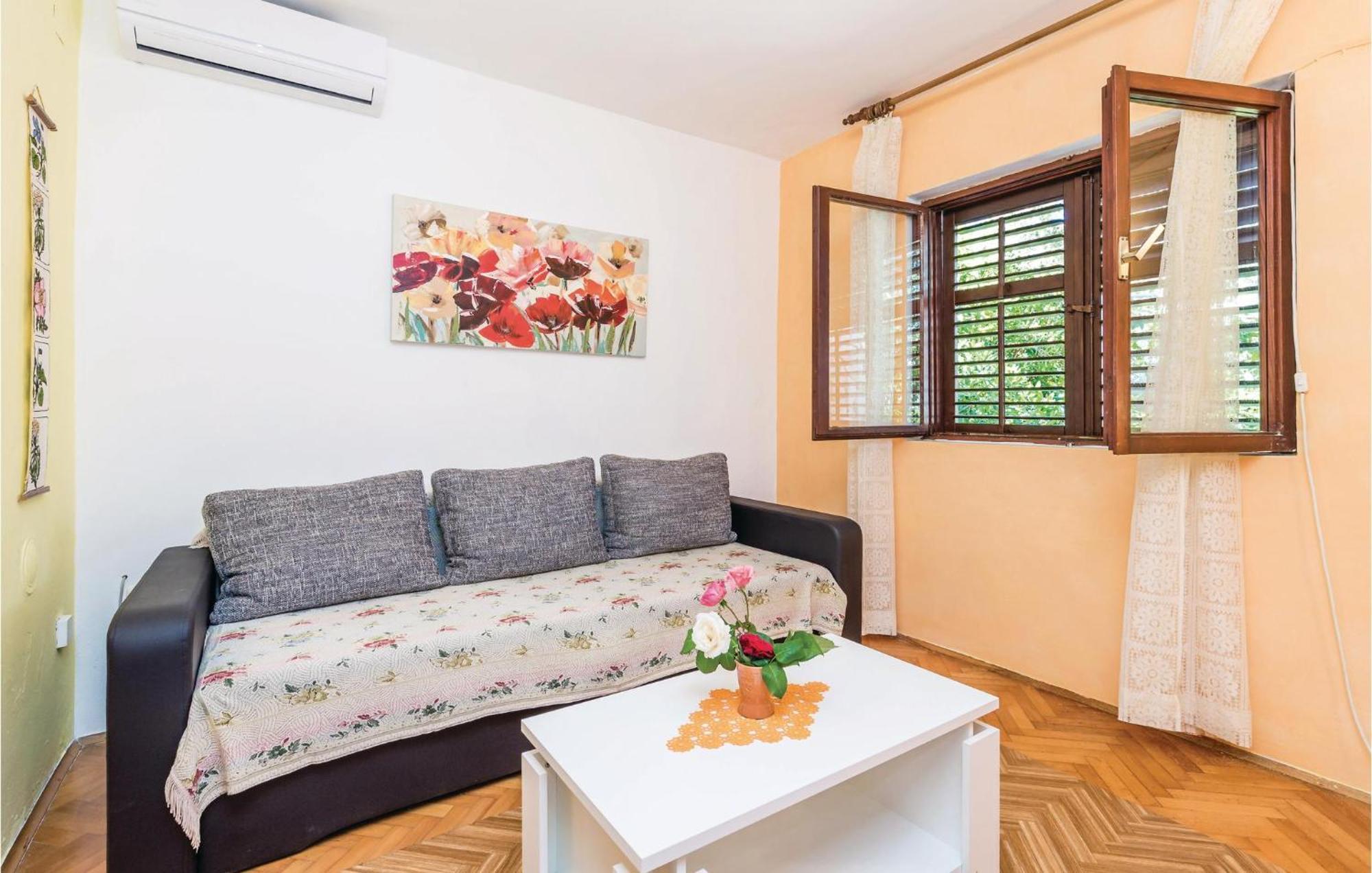 Stunning Apartment In Barbat-Rab With Wifi Barbat na Rabu Kültér fotó